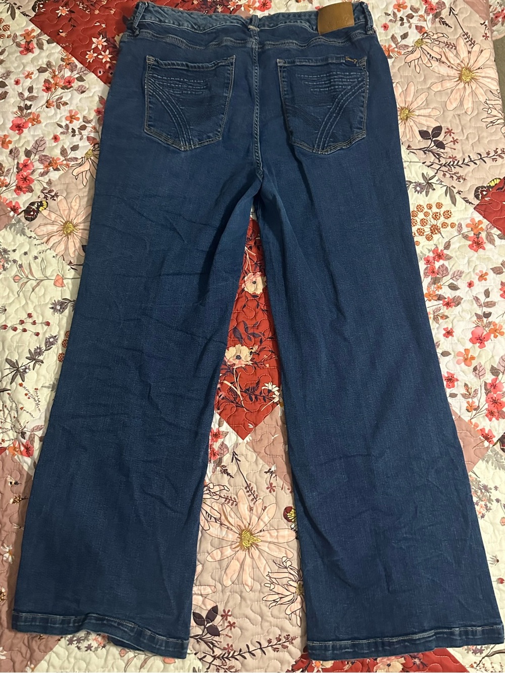 Seven7 Dark Indigo Flared Jeans with Center Seams - Picture 2 of 4